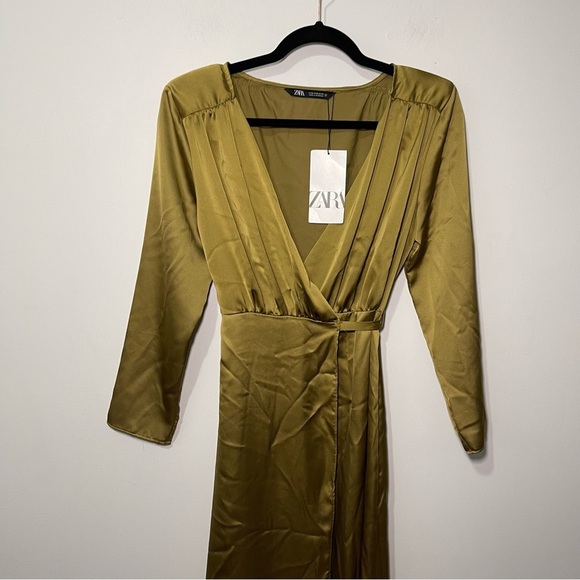 NWT- Zara Women's olive green dark mustard yellow satin like maxi wrap dress S - Picture 3 of 9